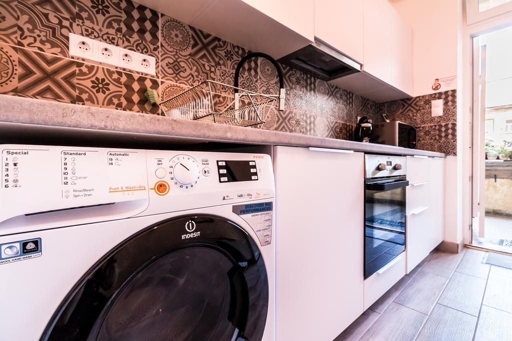Bpr Szondi Cozy Apartment Budapest Exteriör bild